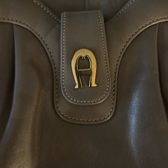 VINTAGE Etienne Aigner Brown Shoulder Bag - Picture 10 of 10